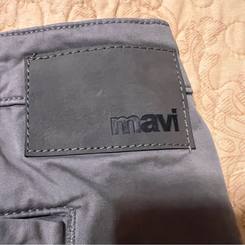 Mavi Men's Slate Gray Flat Front Shorts - Picture 7 of 8